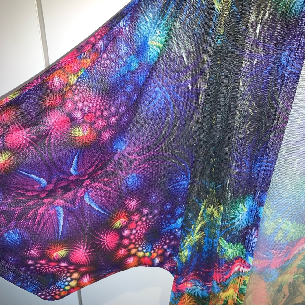 iHeartRaves Rainbow Trippy Sheer Festival Kimono - Picture 2 of 5
